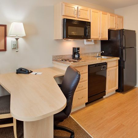 Candlewood Suites Junction City - Ft. Riley By Ihg Esterno foto