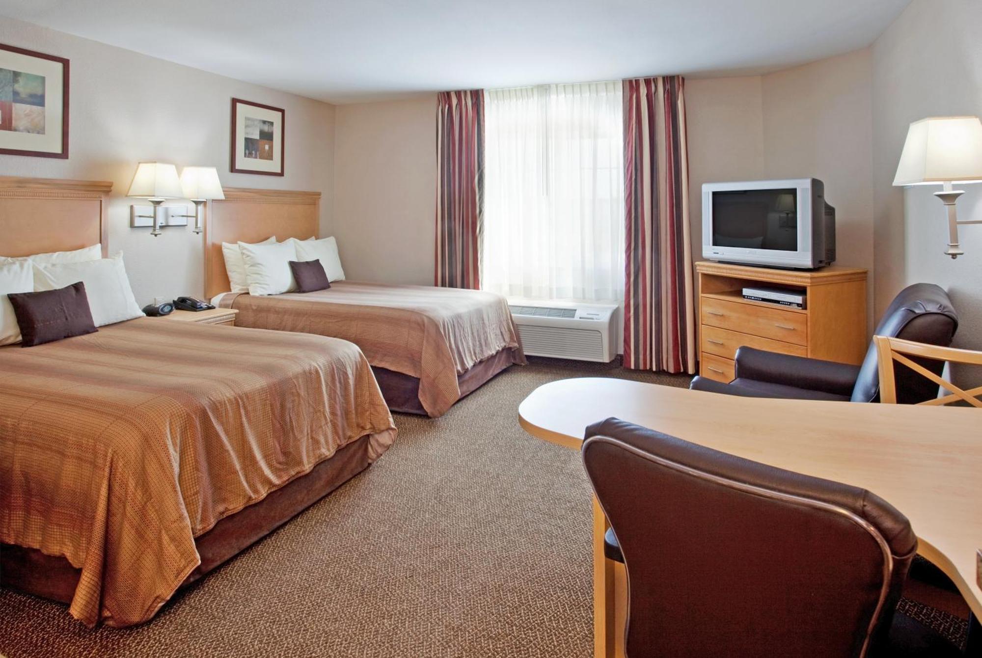 Candlewood Suites Junction City - Ft. Riley By Ihg Esterno foto
