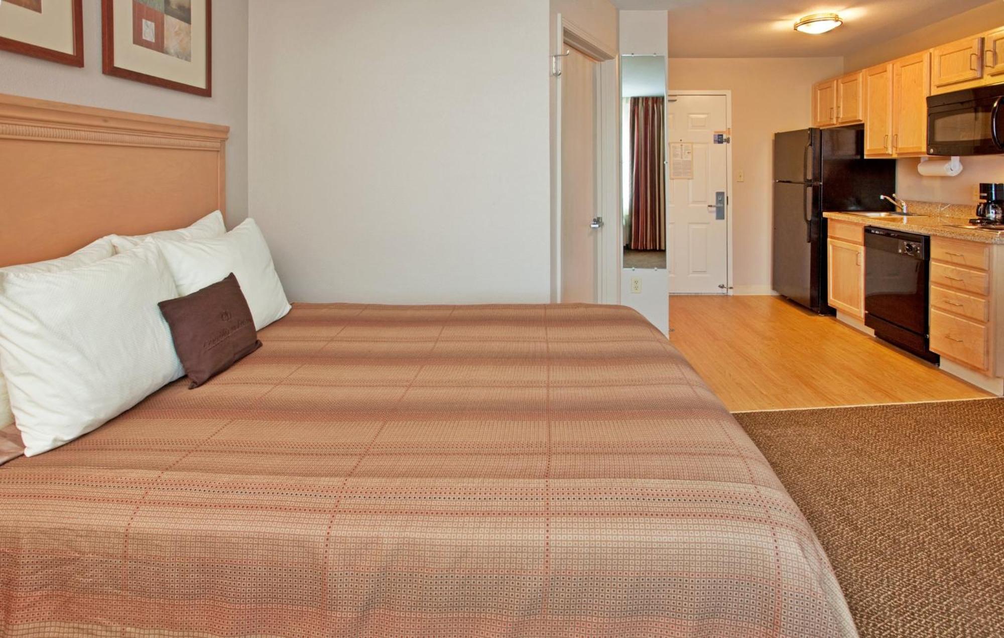 Candlewood Suites Junction City - Ft. Riley By Ihg Esterno foto